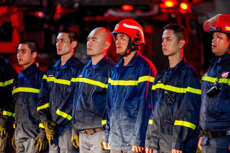 Ám ảnh vụ cháy kinh hoàng ở chung cư Carina, TPHCM khiến 13 người thiệt mạng- Ảnh 6.