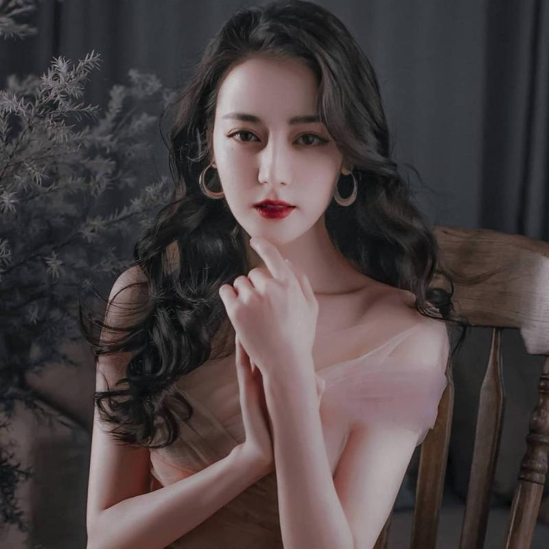 Nhìn mỹ nhân này là phải thốt lên 