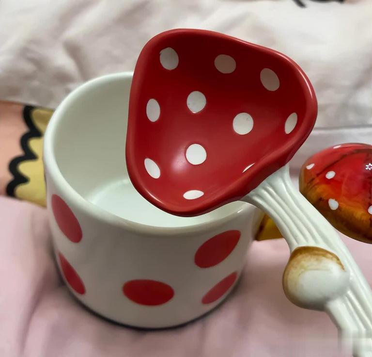 Sau khi dọn sạch tủ bếp, tôi thề sẽ không bao giờ mua 6 loại đồ dùng trên bàn ăn này nữa- Ảnh 3.