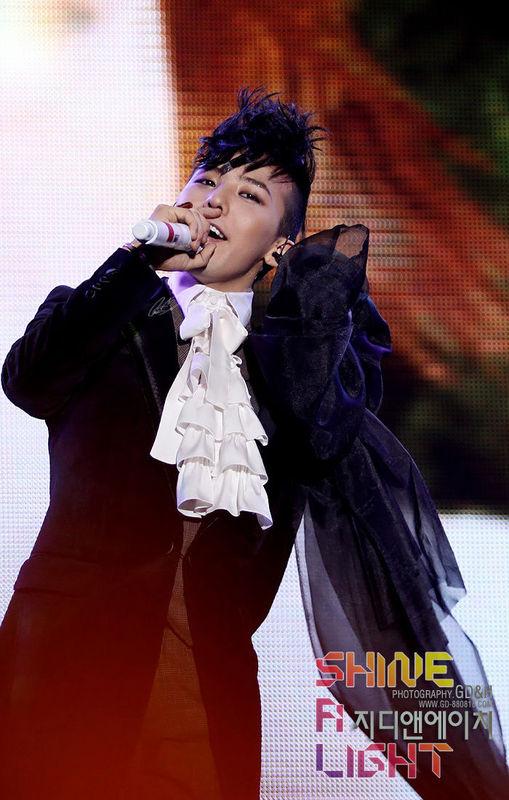 Biến căng đang xảy ra với G-Dragon giữa lúc chạy tour- Ảnh 4.