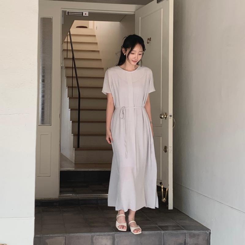 5 món thời trang tối giản đáng sắm nhất cho tủ đồ mùa thu- Ảnh 14.