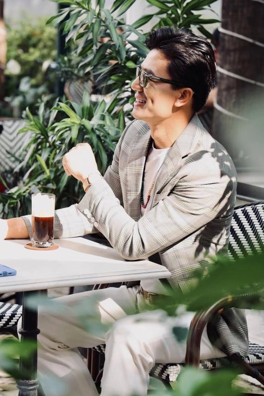 "Nam thần màn ảnh Việt" mở nhà hàng nhưng doanh thu… bằng 0, gồng gánh thua lỗ vài tỷ vì 1 lý do- Ảnh 2.