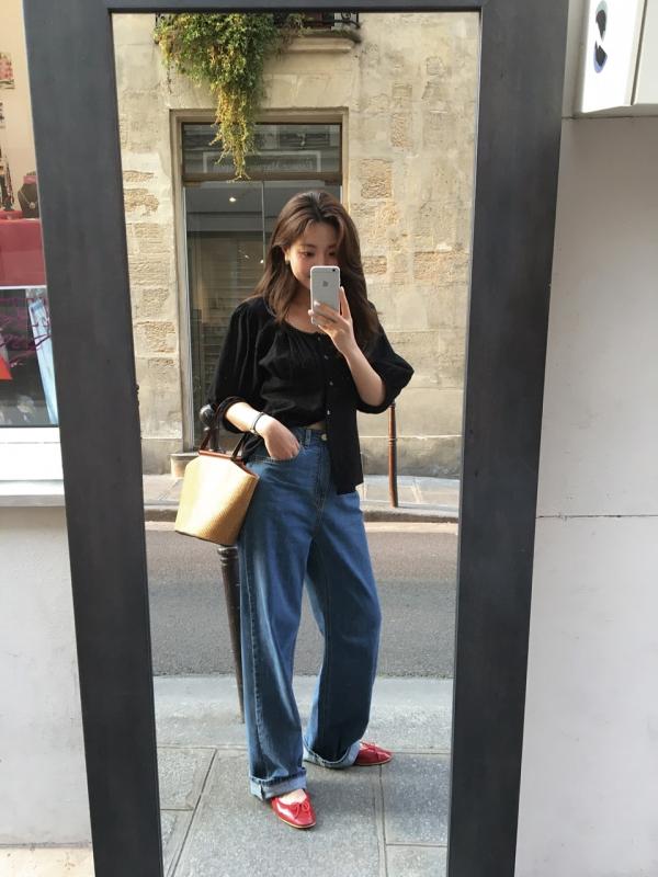 Thu tới là phải mặc trang phục denim: 10 cách phối đồ không chỉ hack tuổi xuất sắc mà còn cực sang- Ảnh 9.