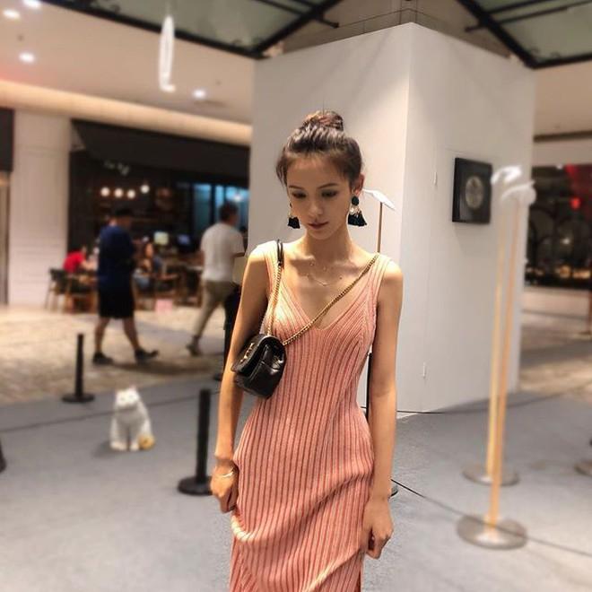 Mỹ nữ ngồi ăn đẹp như "xé truyện bước ra", chỉ tiếc 1 điều…- Ảnh 8. Mỹ nữ ngồi ăn đẹp như "xé truyện bước ra", chỉ tiếc 1 điều…- Ảnh 8.
