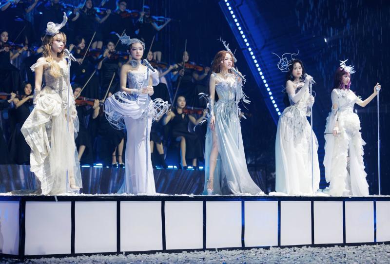 Châu Bùi nhắc thẳng tên Phương Ly sau drama 