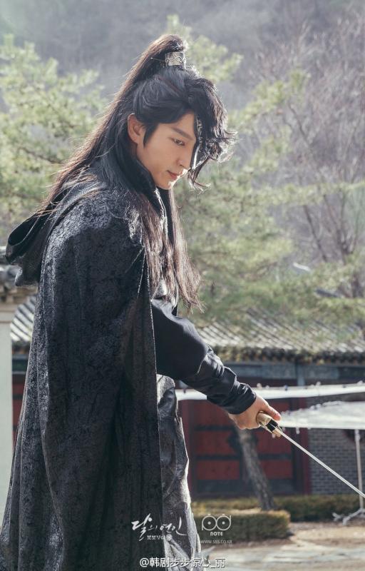 10 mỹ nam cổ trang đẹp nhất Hàn Quốc: Lee Min Ho cuối bảng, số 1 đẳng cấp khen chỉ có thừa- Ảnh 3.