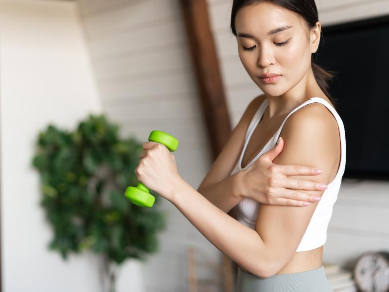 Giảm 15 kg trong 8 tuần nhưng điều khiến tôi ngỡ ngàng là 6 nguy cơ  chuyên gia dinh dưỡng chỉ ra khi giảm cân nhanh- Ảnh 2.