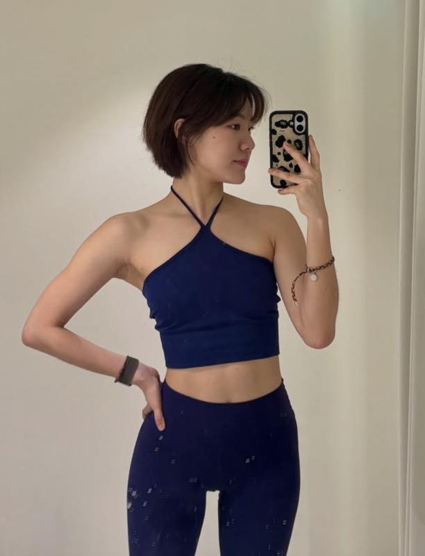 Phụ nữ Nhật, Hàn uốn lưng 2-3 phút mỗi ngày: Tư thế giúp vòng 2 thon gọn và tấm lưng ong nuột nà- Ảnh 9.