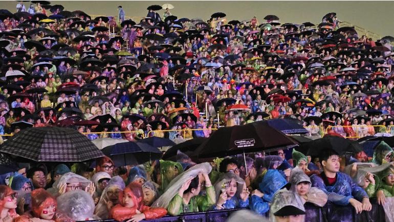 Concert Việt Nam Trong Tôi quyên góp 4,2 tỉ đồng ủng hộ đồng bào miền Trung bị ảnh hưởng bão số 5- Ảnh 2.