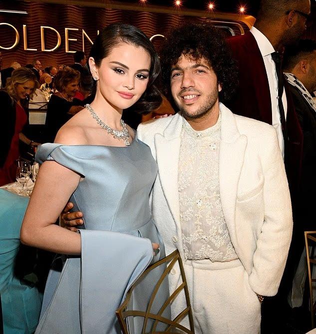 Vợ chồng con cả nhà Beckham mất hút trong tiệc độc thân của Selena Gomez: Tình bạn vàng nay đã rạn nứt?- Ảnh 7.