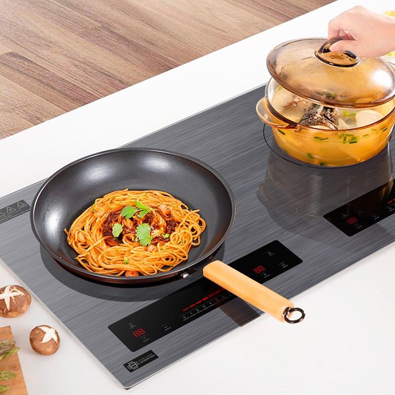 Mưa bão, lụt lội: Cẩn trọng với nguy cơ bỏng và mắc các bệnh về da- Ảnh 2.