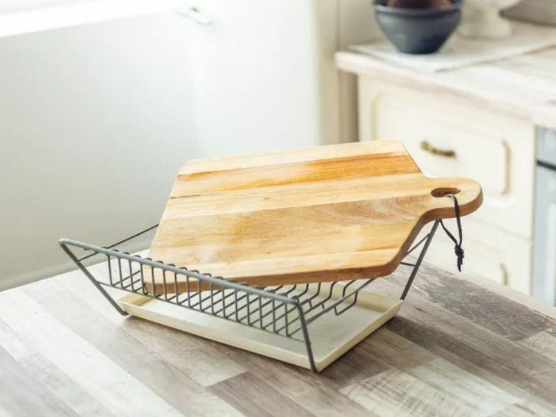 1 thứ trong bếp có thể chứa chất độc gấp 68 lần asen: Nhà nào cũng dùng mỗi ngày nhưng chưa nhiều người biết vệ sinh cho đúng!- Ảnh 5.
