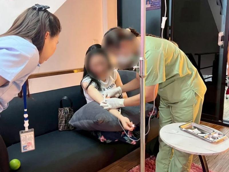 Đột kích phòng khám sinh lý nam, lập tức tạm giữ 1 người, tịch thu 625 tang vật: Tiếp tục mở rộng điều tra- Ảnh 4.