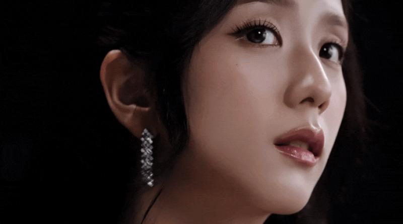 Thành viên đẹp nhất BLACKPINK rất xinh nhưng sao “sến” như quảng cáo năm 2000 thế này?- Ảnh 2.
