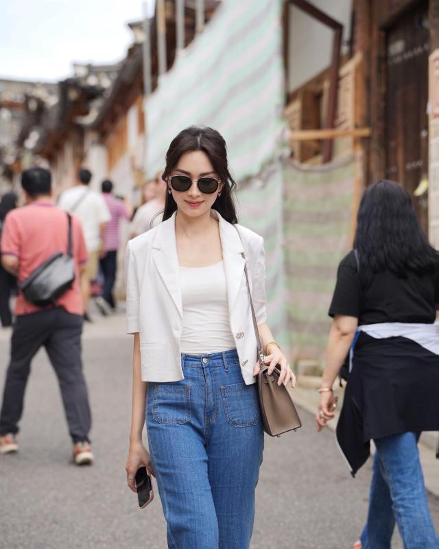 Cách dùng túi hiệu chọn lọc của dâu hào môn kiêm "thần tiên tỷ tỷ" Việt Nam- Ảnh 8.