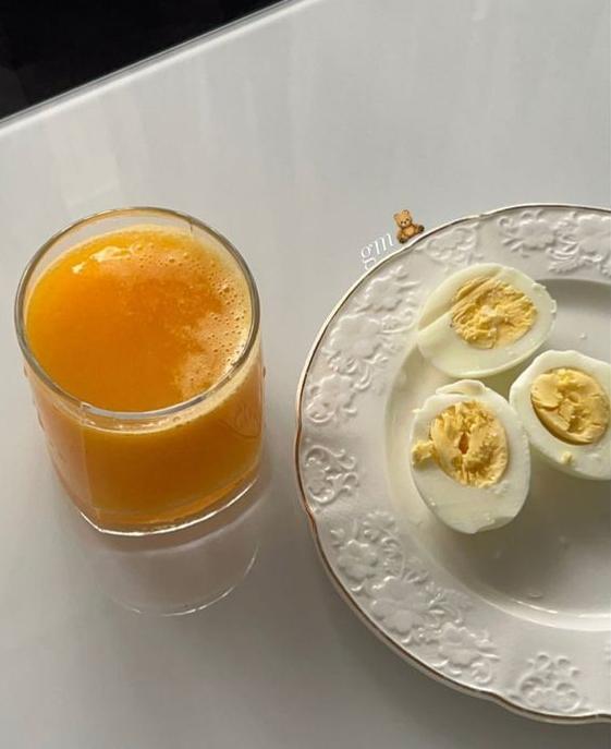 Thực đơn 3 bữa của hội da đẹp, hiệu quả hơn vitamin đắt tiền- Ảnh 2.
