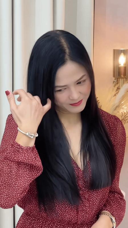 Nữ diễn viên Mưa Đỏ trẻ thêm 10 tuổi- Ảnh 2.