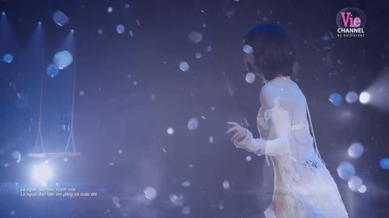 Em Xinh top visual ra nhạc như cho “người âm” gây sốt, fan chế cháo video từ ngôn tình tới anime đều “over hợp”- Ảnh 4.