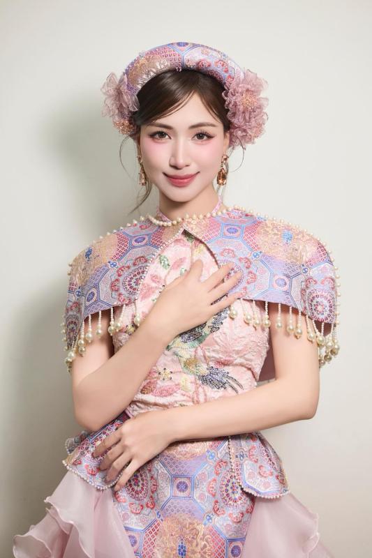 Hòa Minzy da trắng sáng, căng bóng nhờ chăm uống 1 loại nước trước khi đi ngủ: Phụ nữ tuổi 30+ khuyến khích dùng để đẹp da, chống loãng xương- Ảnh 3.