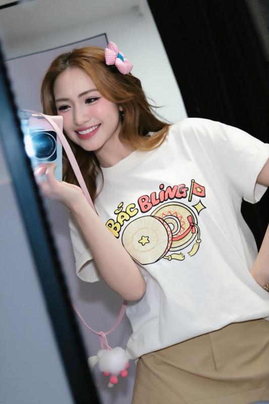 Hòa Minzy da trắng sáng, căng bóng nhờ chăm uống 1 loại nước trước khi đi ngủ: Phụ nữ tuổi 30+ khuyến khích dùng để đẹp da, chống loãng xương- Ảnh 7.