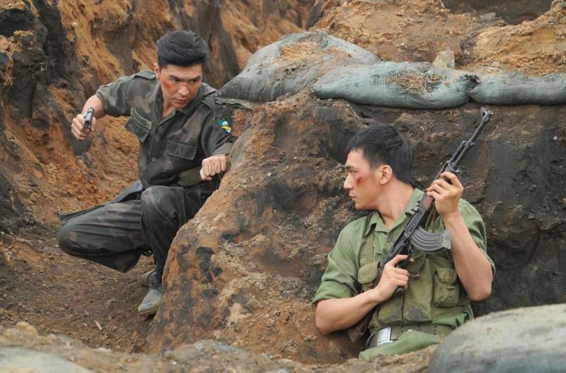 Bật mí ý nghĩa chiếc khăn rằn trong phim Mưa Đỏ- Ảnh 5.