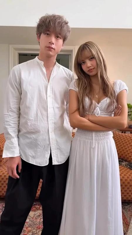 Lisa nhận làn sóng chỉ trích chưa từng có: Bị tố làm “trà xanh”, quay MV chỉ để thỏa mãn sở thích với đàn ông?- Ảnh 6.