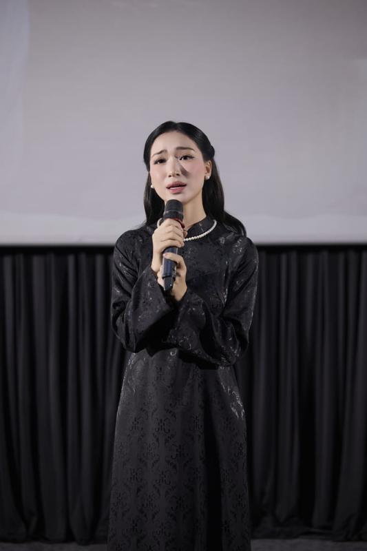 Nữ ca sĩ đắt show nhất dịp Đại lễ 2/9: Bay ra bay vào xuyên Bắc - Nam, lịch trình kín mít vẫn kịp ra MV mới đạt thành tích toàn cầu- Ảnh 5.