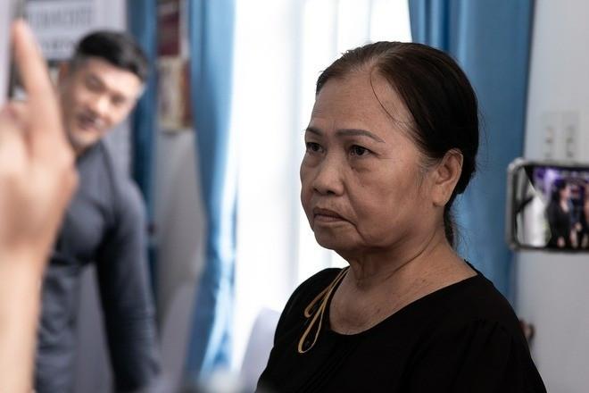 Vợ diễn viên Đức Tiến nộp chứng cứ gửi tiền từ Mỹ về mua nhà và đất ở Việt Nam cho tòa án- Ảnh 1.