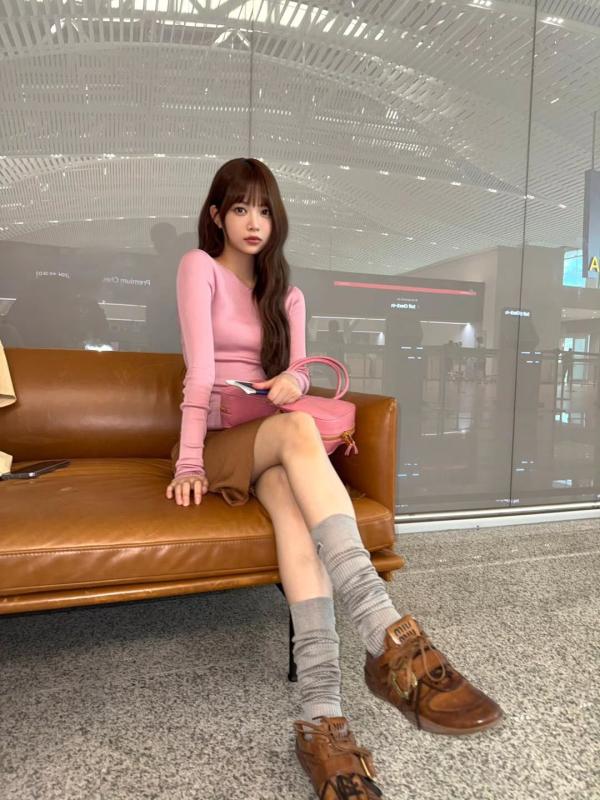 Xuất hiện bản sao của “công chúa điệu nhất Kpop”, netizen bênh hết lời- Ảnh 5.