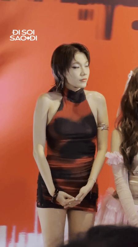 Thảm đỏ hot nhất hôm nay: Diệp Lâm Anh và tình trẻ tránh mặt nhau, 1 cặp diễn viên Vbiz bị tóm "xà nẹo" tình tứ- Ảnh 10.