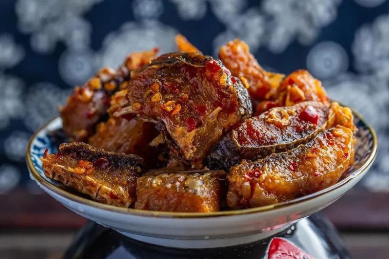 2 loại cá không nên ăn nhiều kẻo nạp toàn thuốc kháng sinh, kim loại nặng vào người- Ảnh 1.