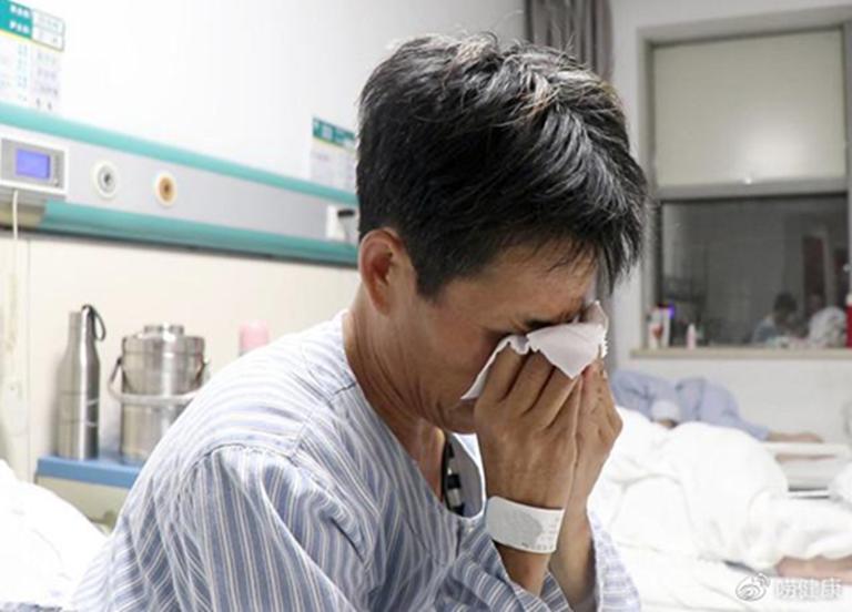 Người đàn ông 56 tuổi mắc ung thư dạ dày: 4 thực phẩm để lâu trong tủ lạnh là “trợ thủ” của tế bào ung thư- Ảnh 1.