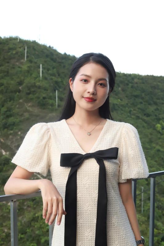 Mỹ nhân đắt show nhất Việt Nam hiện tại: 1 năm đóng 6 phim siêu hot, phủ sóng dày đặc đi đâu cũng thấy mặt- Ảnh 9.