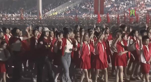 1 sao nữ 