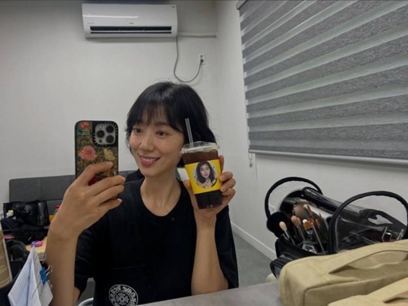 Không thể tin nổi đây là Park Shin Hye, nhan sắc tụt dốc đáng báo động- Ảnh 1.