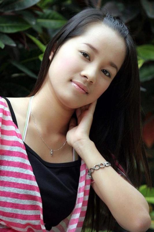 Nữ chính Nhật ký Vàng Anh giờ là Đại úy công an, kín tiếng đời tư ở tuổi 40- Ảnh 1.