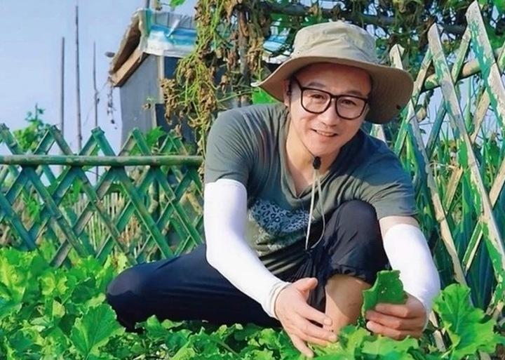 Tài tử Thiên Long Bát Bộ đánh mất hào quang vì ma túy, giờ về quê làm shipper- Ảnh 4.
