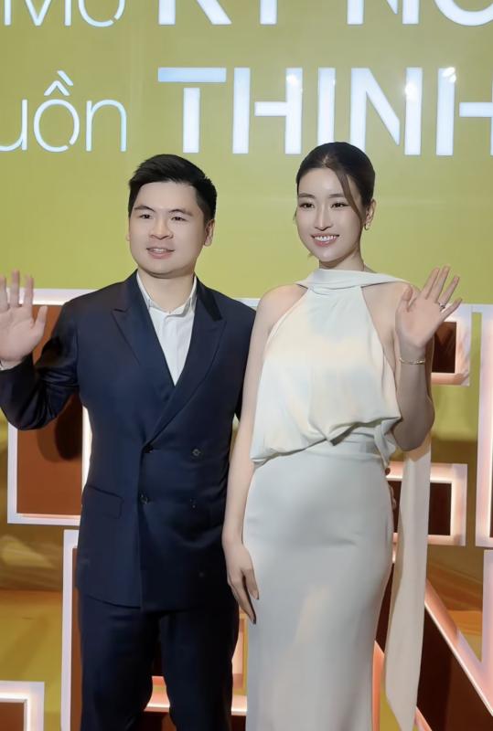 Đỗ Mỹ Linh khoe visual sáng bừng trong khung hình quyền lực nhà bầu Hiển, chuẩn khí chất dâu hào môn- Ảnh 2.
