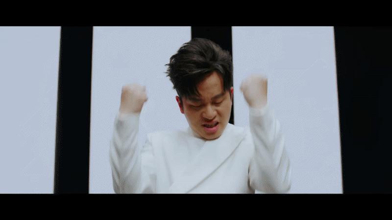Tùng Dương hội ngộ tình địch 12 năm, ra MV mới ai xem cũng phải thốt lên "tự hào quá Việt Nam ơi"- Ảnh 1.