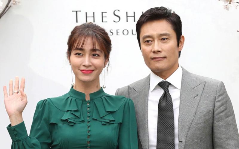 Làn sóng tẩy chay Lee Byung Hun bất ngờ dâng cao: Hành xử tệ hại, cố tình làm mất mặt Son Ye Jin- Ảnh 6.