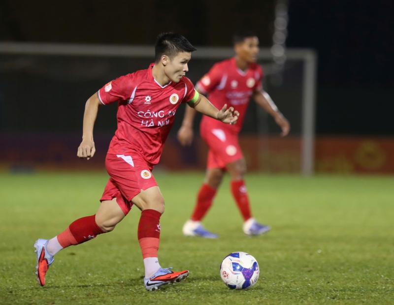 Quang Hải lập công, CLB CAHN đại thắng đội cựu vương V.League bằng tỉ số đầy bất ngờ- Ảnh 1.