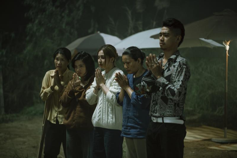 Lại thêm 1 phim Việt cực cuốn làm khán giả hóng mòn mỏi, nữ chính ai nghe tên cũng nổi da gà- Ảnh 3.