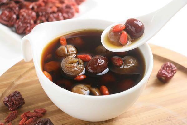 Phụ nữ 
