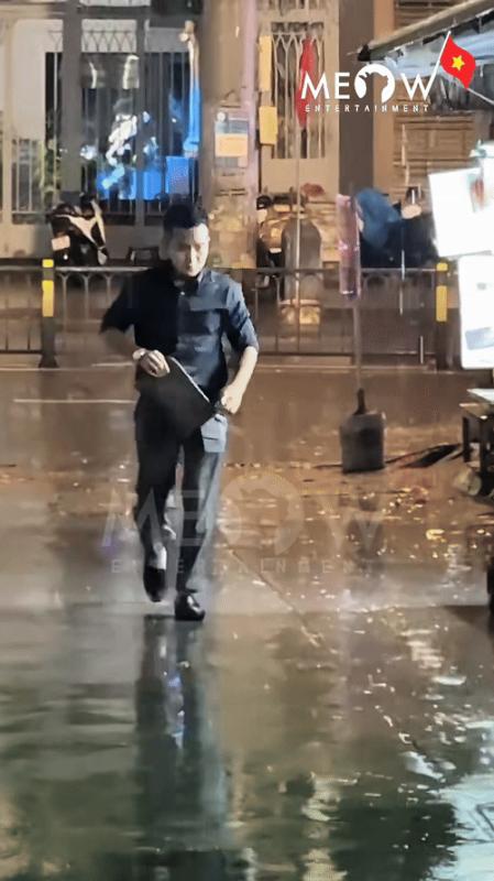 Tang lễ diễn viên Ngọc Trinh: NS Thành Lộc - Việt Hương đến tiễn biệt, dàn sao gửi hoa chia buồn- Ảnh 8.