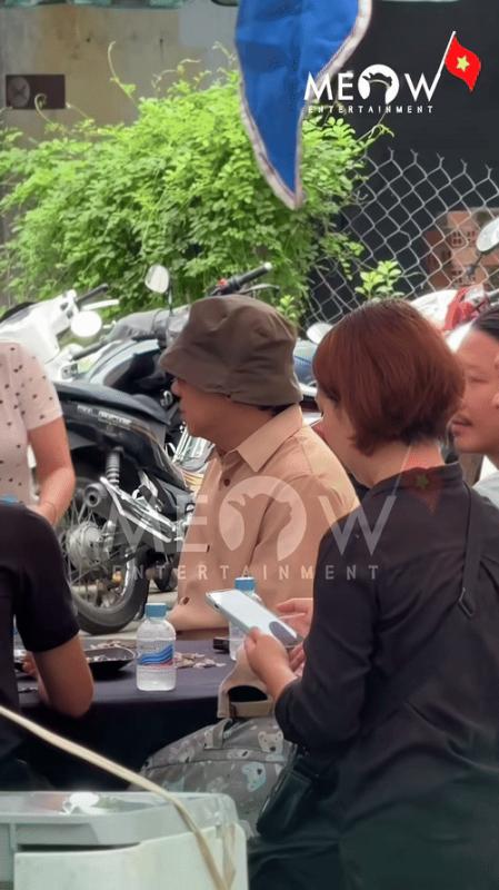 Tang lễ diễn viên Ngọc Trinh: NS Thành Lộc - Việt Hương đến tiễn biệt, dàn sao gửi hoa chia buồn- Ảnh 1.