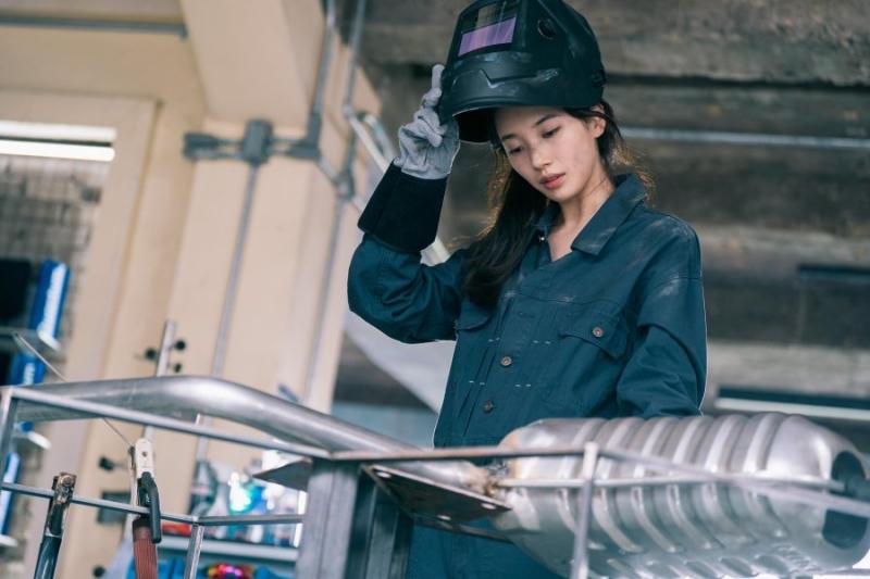 Đứng hình 3 giây vì mỹ nhân mặt mũi lấm lem vẫn đẹp sang chấn: Visual lu mờ vạn vật, sang chảnh từ cốt cách- Ảnh 3.
