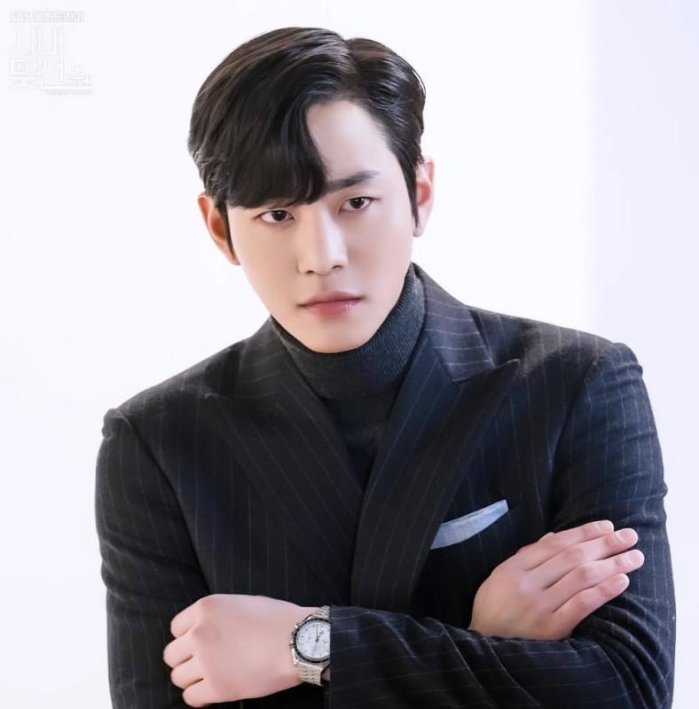 10 tổng tài đẹp nhất Hàn Quốc: Hyun Bin suýt out top, số 1 visual chạm nóc khen chỉ có thừa- Ảnh 2.