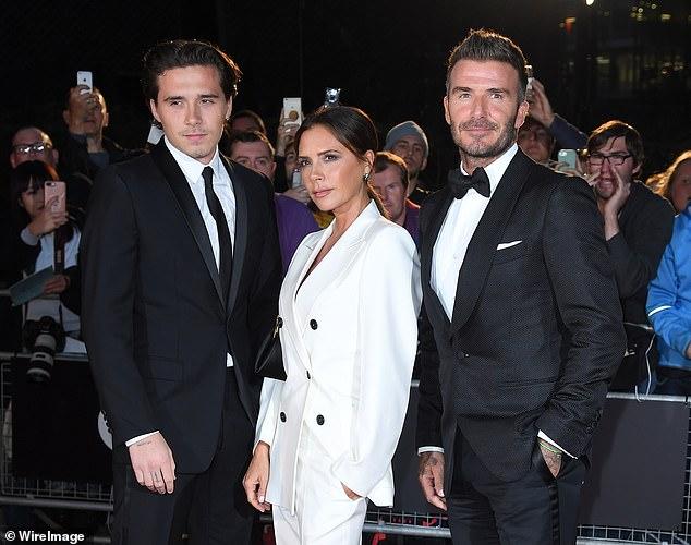 Victoria Beckham xúc động tuyên bố “đủ rồi” giữa lúc 