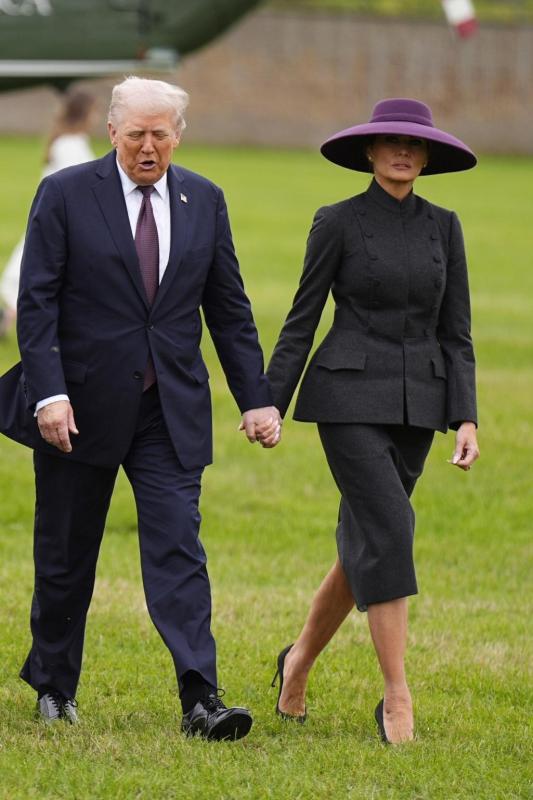 Bà Melania Trump phá vỡ chuẩn mực- Ảnh 3.