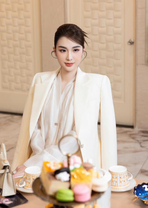 Mỹ nhân Việt công khai sánh đôi bên bác sĩ thẩm mỹ sau 5 lần 7 lượt vướng tin tình cảm, bí mật sinh con- Ảnh 3.